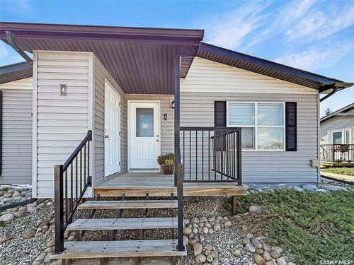 4-1275 S Railway St E, Swift Current, SK, S9H5P3 | Card Image