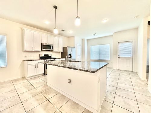 105 Eagle Lake Dr, Hutto, TX, 78634-2142 | Card Image