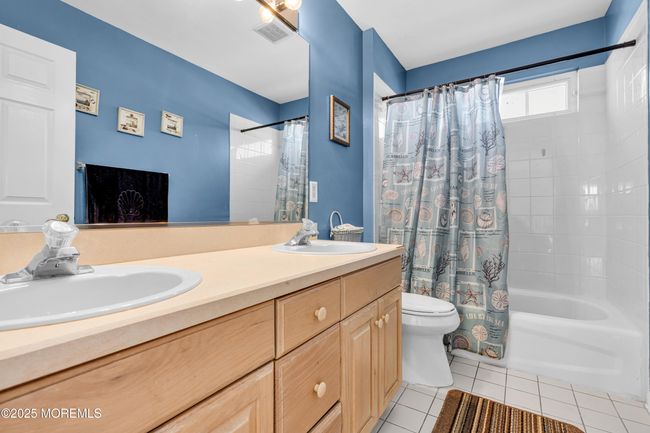 31 Woodview Dr, House other with 5 bedrooms, 4 bathrooms and null parking in Howell NJ | Image 32
