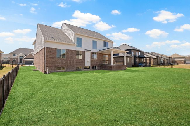 35689 Windridge Dr, House other with 4 bedrooms, 3 bathrooms and null parking in New Baltimore MI | Image 6
