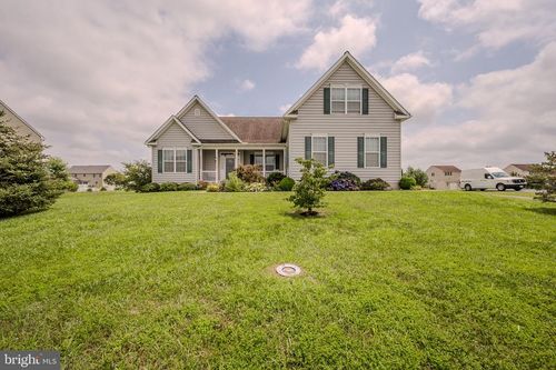 631 Sunrise Dr, Clayton, DE, 19938-4656 | Card Image