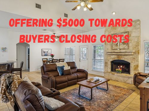 604 Guadalupe Dr, Spring Branch, TX, 78070-5409 | Card Image