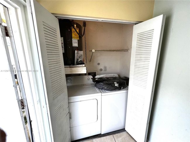 B4 - 2291 Linton Ridge Cir, Condo with 2 bedrooms, 2 bathrooms and null parking in Delray Beach FL | Image 15