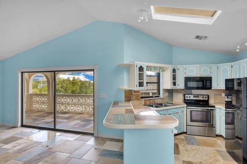 3667 Southseas St, Big Pine Key, FL, 33043-6139 | Card Image