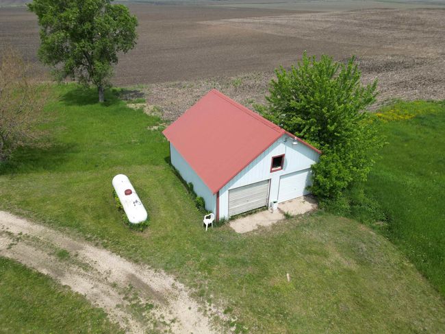 28352 Evergreen Ave, Home with 4 bedrooms, 1 bathrooms and null parking in Aplington IA | Image 14