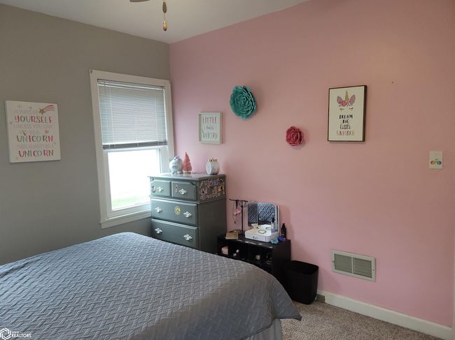 1020 W Broadway St, Home with 3 bedrooms, 2 bathrooms and 2 parking in Eagle Grove IA | Image 13