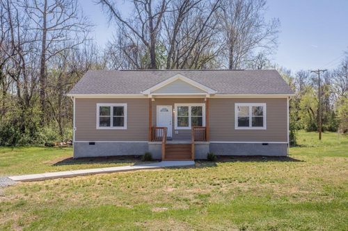 445 Wirt Ave, Elkton, VA, 22827-1133 | Card Image