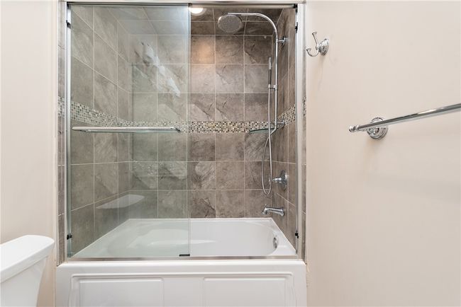 APT-518 - 301 5 Th Ave, Condo with 2 bedrooms, 2 bathrooms and 1 parking in Pittsburgh PA | Image 17
