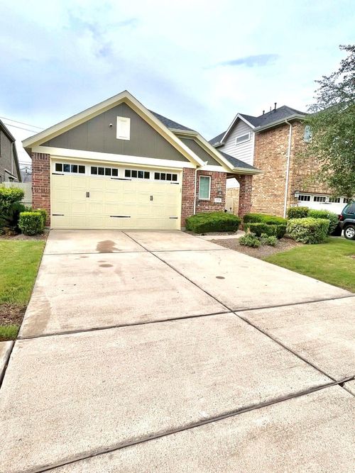 1518 Summer City Dr, Houston, TX, 77047-3414 | Card Image