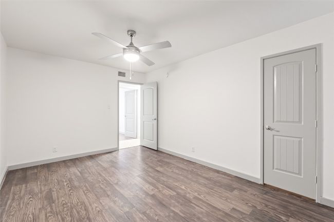 APT-108 - 1301 W Ben White Blvd, Condo with 2 bedrooms, 1 bathrooms and 1 parking in Austin TX | Image 15