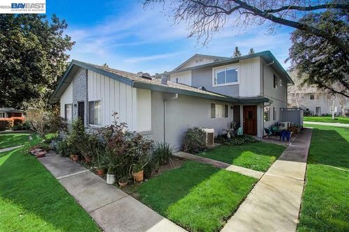 3-2134 2134 Arroyo Ct, Pleasanton, CA, 94588 | Card Image