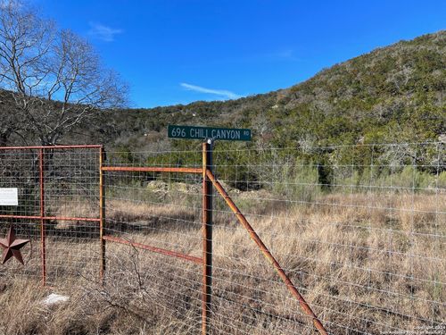 696 Chili Canyon Rd, Tarpley, TX, 78883 | Card Image