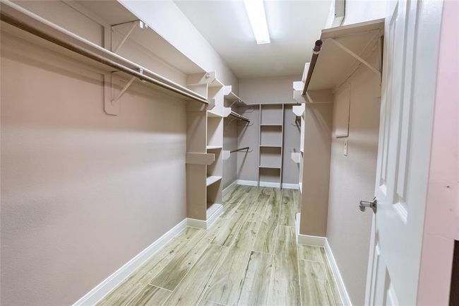 Spacious walk in Closet | Image 28