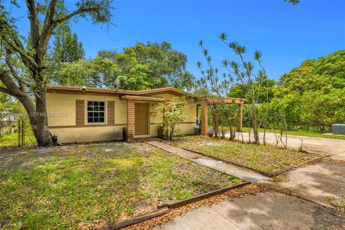 13630 Nw 5th Ave, North Miami, FL, 33168-3947 | Card Image