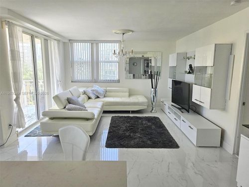 apt-602-770 Claughton Island Dr, Miami, FL, 33131-2625 | Card Image