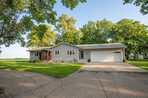 10094 120th Ave Sw, Raymond, MN, 56282-9368 | Card Image