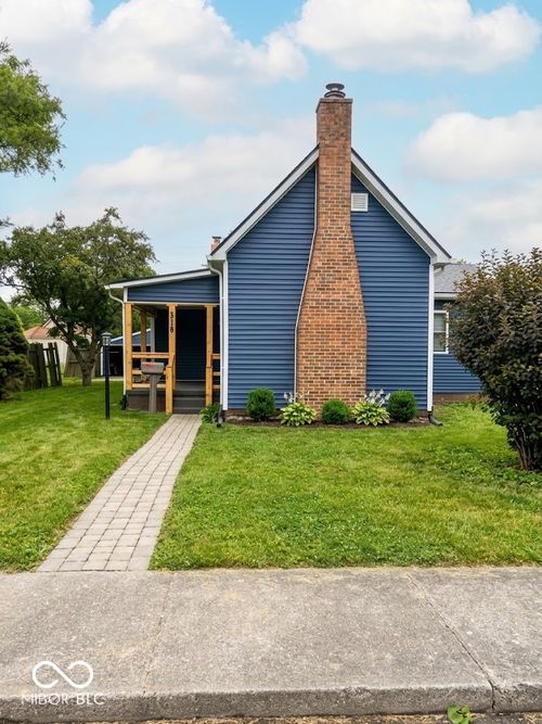 218 Maple St, Tipton, IN, 46072-1711 | Card Image