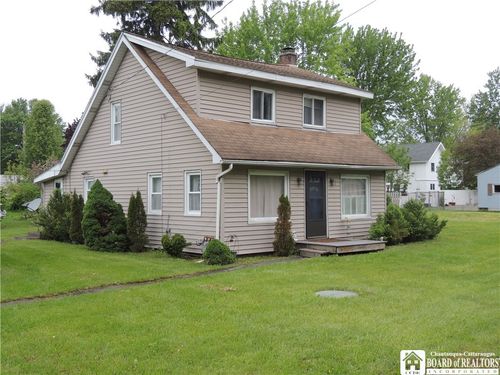3931 S Ralph Ave, Bemus Point, NY, 14712-9608 | Card Image