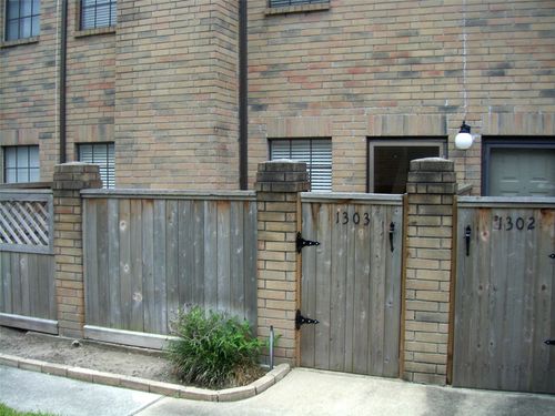 apt-1303-9850 Pagewood Ln, Houston, TX, 77042-5527 | Card Image