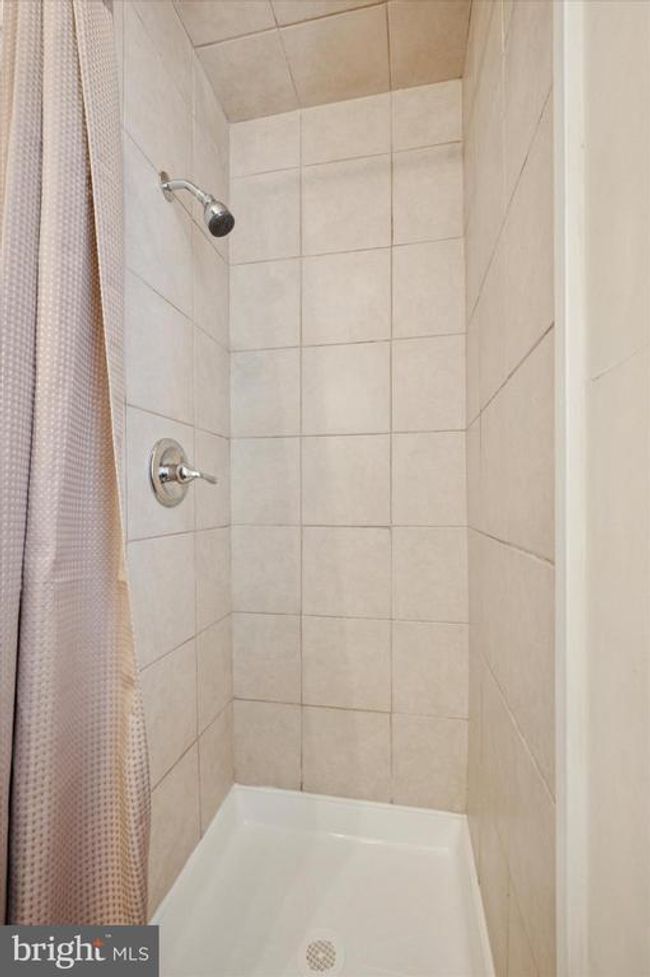 3913 Cresson St, Home with 3 bedrooms, 2 bathrooms and null parking in PHILADELPHIA PA | Image 14