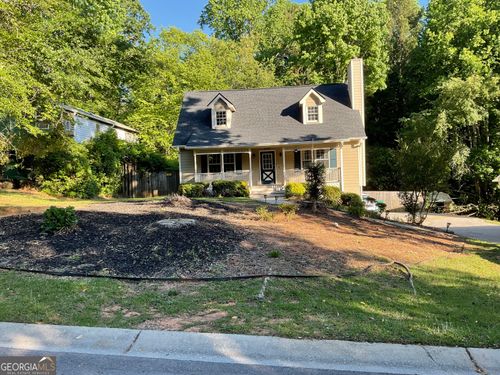 3950 Rocmar Dr, Snellville, GA, 30039-8025 | Card Image