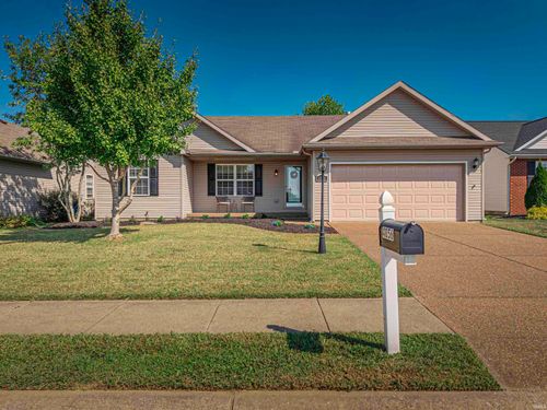 4856 Marble Dr, Newburgh, IN, 47630-8713 | Card Image