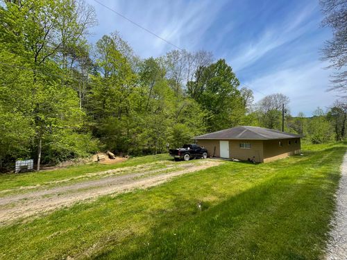 638 Sam Jones Rd, Wheelersburg, OH, 45694-8779 | Card Image