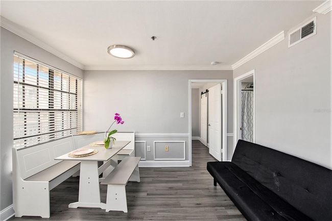 Dining area | Image 10