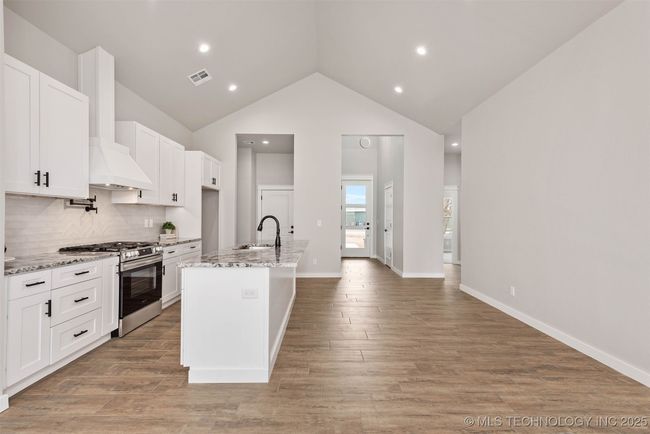 311 N Choctaw Ave, House other with 3 bedrooms, 2 bathrooms and null parking in Haskell OK | Image 6
