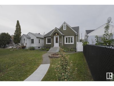 11617 101 St Nw, House other with 5 bedrooms, 2 bathrooms and 4 parking in Edmonton AB | Image 3