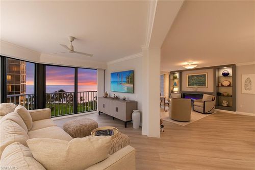 b603-4401 Gulf Shore Blvd N, NAPLES, FL, 34103-3450 | Card Image