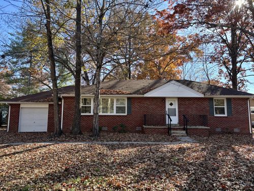 1909 Bel Aire Dr, Tullahoma, TN, 37388-2805 | Card Image