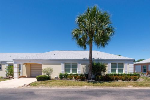 8241-8241 Brentwood Rd, Seminole, FL, 33777-2031 | Card Image