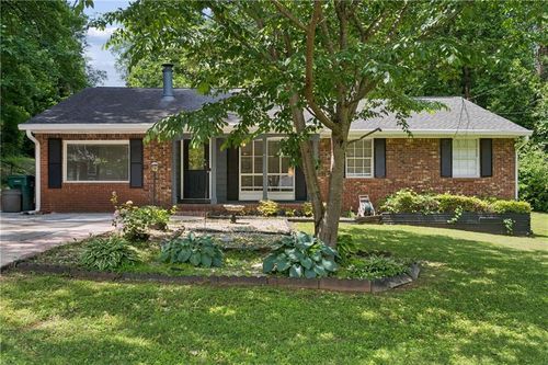 2530 Rolling View Dr Se, Smyrna, GA, 30080-2624 | Card Image