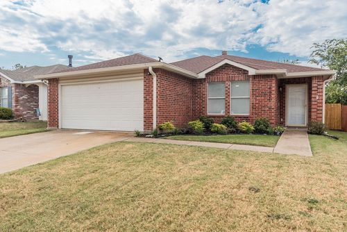 4321 Meadowknoll Dr, Fort Worth, TX, 76123-2559 | Card Image