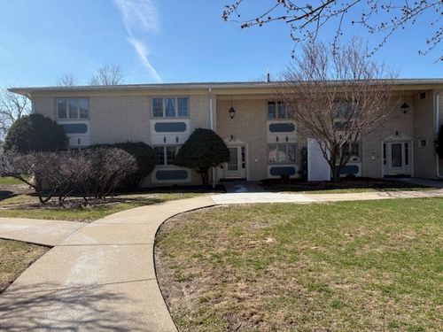 apt-14-930 17th St, Moline, IL, 61265-3156 | Card Image