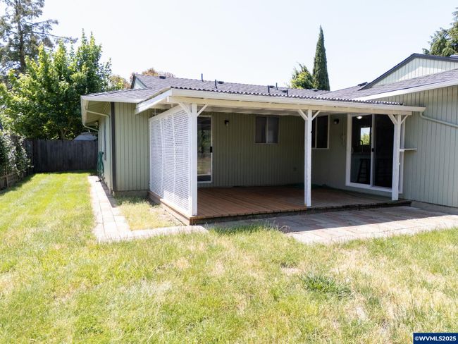 2005 Madison St Se, House other with 3 bedrooms, 2 bathrooms and null parking in Albany OR | Image 34