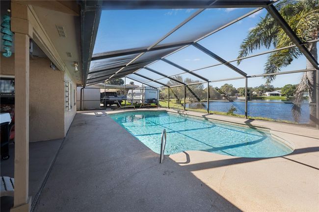 4500 Lake Trudy Dr, House other with 5 bedrooms, 3 bathrooms and null parking in Saint Cloud FL | Image 4