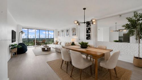 1126-20301 W Country Club Dr, Aventura, FL, 33180-1697 | Card Image