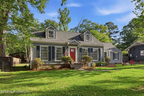 836 Brookwood Rd, Jackson, MS, 39206-5803 | Card Image