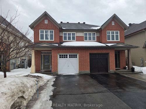 717 Hazelnut Cres, Gloucester, ON, K1T0K3 | Card Image