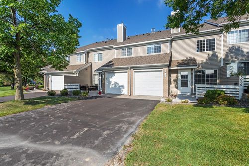 unit-75-5995 Wedgewood Ln N, Plymouth, MN, 55446-3655 | Card Image