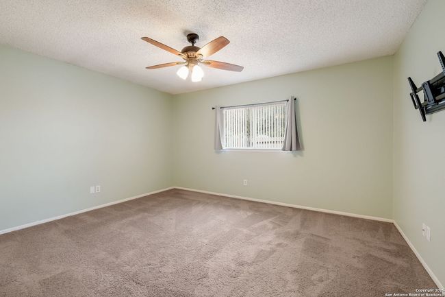 8147 Easy Meadow Dr, House other with 3 bedrooms, 2 bathrooms and null parking in Converse TX | Image 14