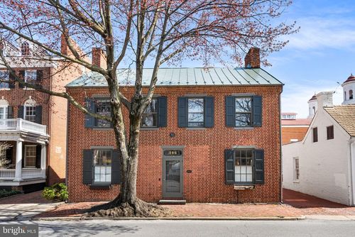 106 N Court St, FREDERICK, MD, 21701-5416 | Card Image