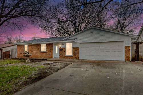 538 E Fairmeadows Dr, Duncanville, TX, 75116-2719 | Card Image