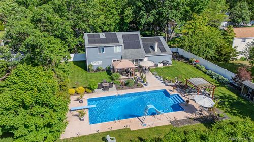 26 Harford Dr, Coram, NY, 11727-2909 | Card Image