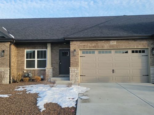 2157 Sky Harbor Dr, New Lenox, IL, 60451-9100 | Card Image