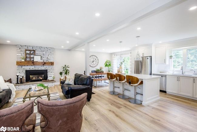 1175 Carson Rd, House other with 5 bedrooms, 2 bathrooms and 6 parking in Springwater ON | Image 5