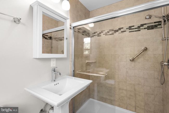 203 Watts Branch Pkwy, House other with 4 bedrooms, 3 bathrooms and null parking in ROCKVILLE MD | Image 26