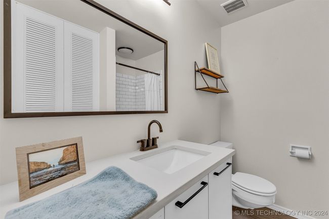 APT-15 - 1107 45 Th Pl, Condo with 2 bedrooms, 2 bathrooms and null parking in Tulsa OK | Image 54